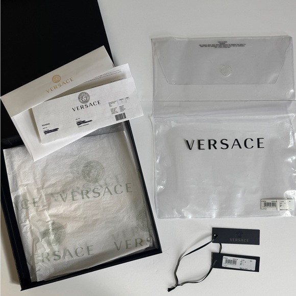 Versace Greek Balletto sky blue t-shirt - Medium - Picture 10 of 10